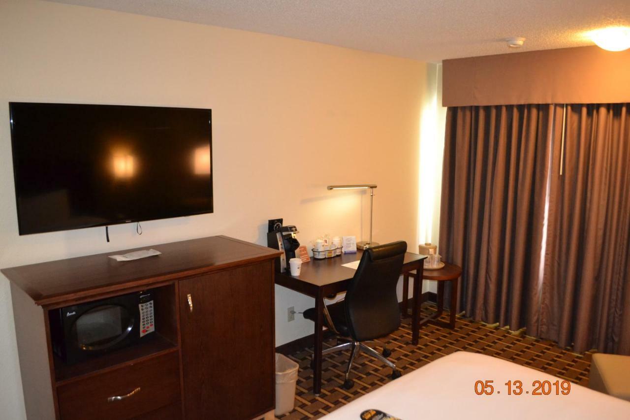 Best Western Overland Park Hotel Esterno foto